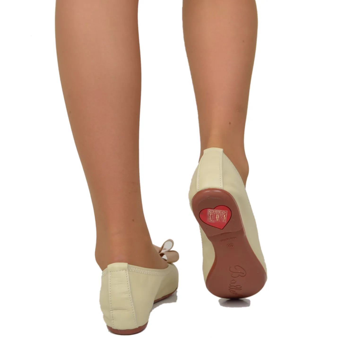 Ballerine in Nappa Beige Elasticizzate con Zeppetta interna