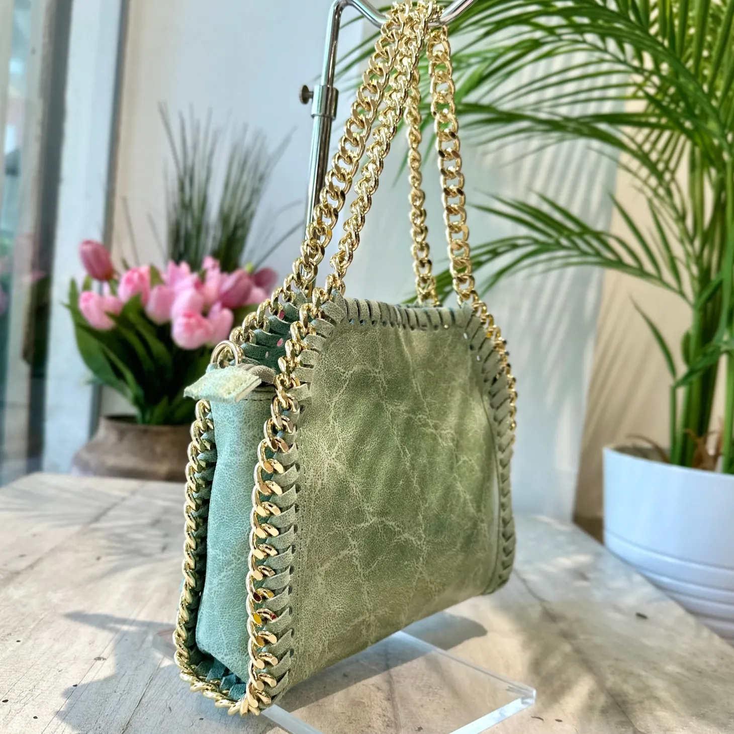 Borsa con Catena Dorata in Pelle Effetto Vintage Acquamarina