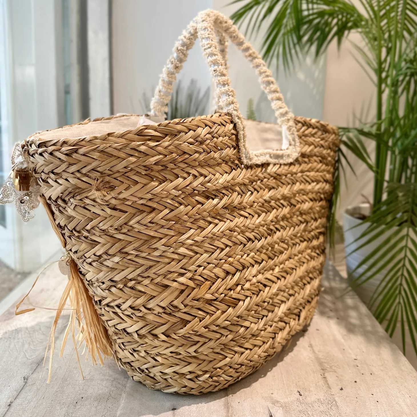Large Straw Bag with Lace and Pearls Sea Picnic Estela