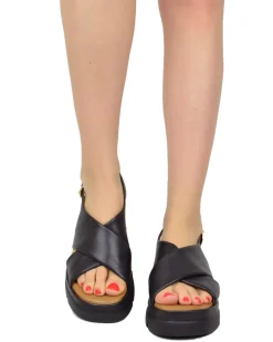 Sandali Donna Neri con fasce incrociate e Suola in Memory Foam Zeppa A
