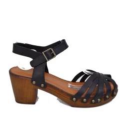 Spider Sandals in Camel-colored Oiled Leather Made in Italy