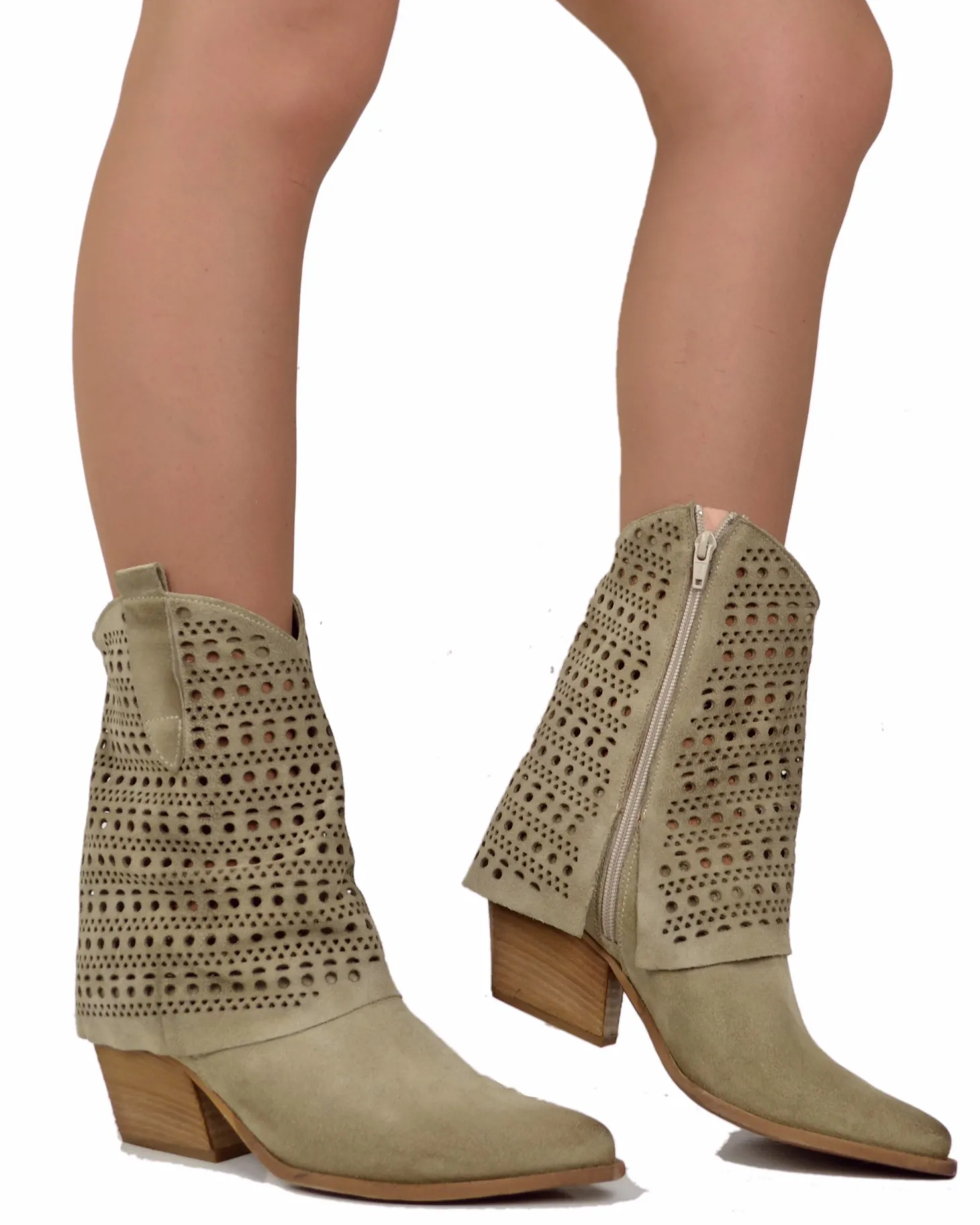 Suede Perforated Cowboy Boots – 6 cm Heel, Summer Edition – Beige